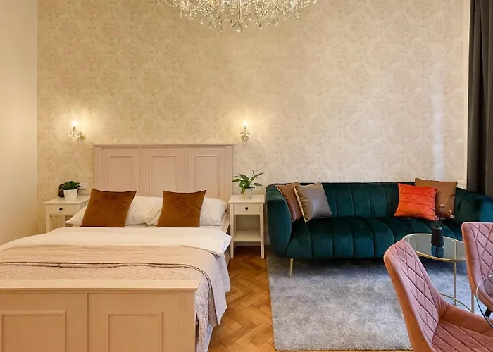 Stupartska Grand Apartahotel 4*