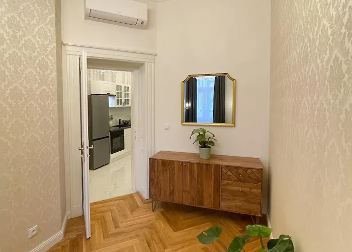 Stupartska Grand Apartahotel 4*