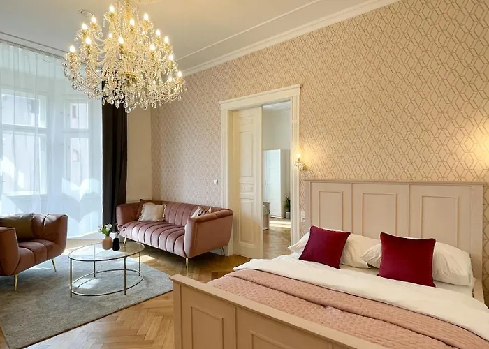 Stupartska Grand Apartahotel 4*
