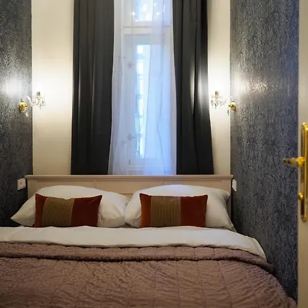Stupartska Grand Aparthotel *