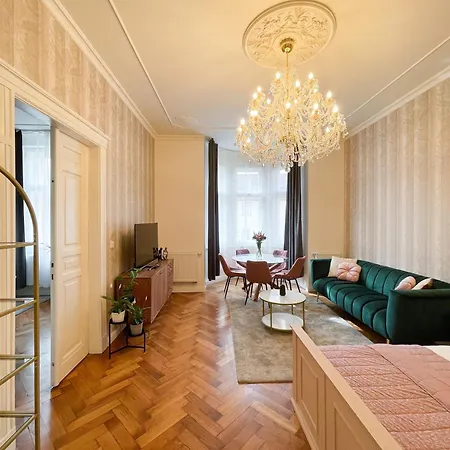 Stupartska Grand Prague