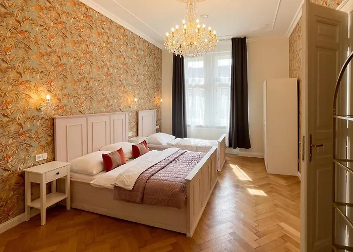 Stupartska Grand 4*
