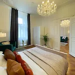 Stupartska Grand