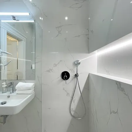 Aparthotel Stupartska Grand 4*