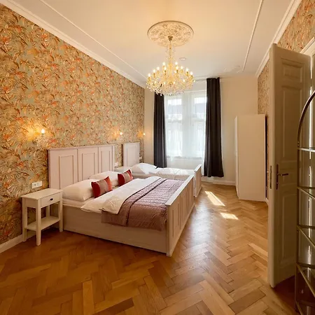 Stupartska Grand 4*