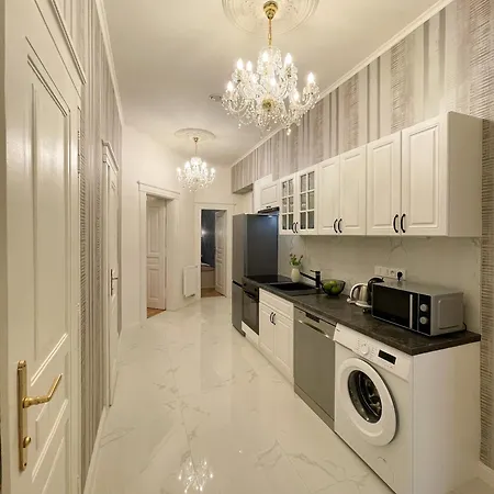 Aparthotel Stupartska Grand