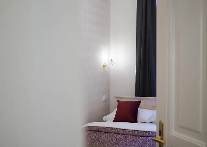 Stupartska Grand 4*
